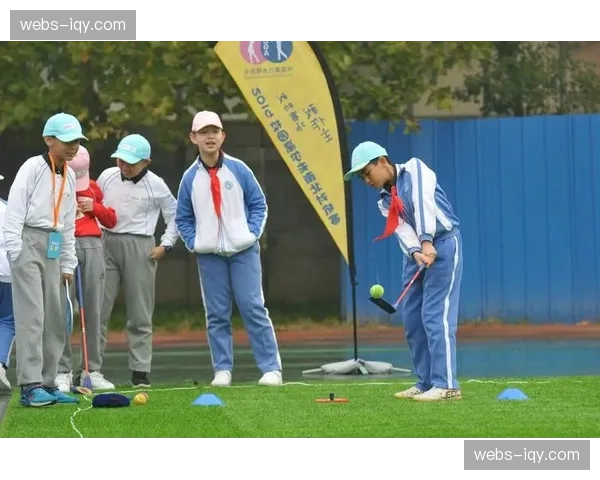 “高尔夫进校园”计划在英国取得成效,超300所中小学引入高尔夫基础课程 “高尔夫进校园”计划在英国取得成效,超300所中小学引入高尔夫基础课程