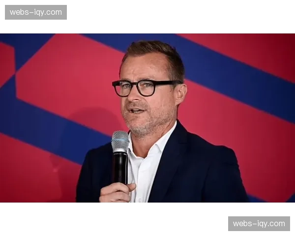 教练专访：苏格兰主帅格雷戈尔·汤森谈2027年世界杯周期内的阵容年轻化策略